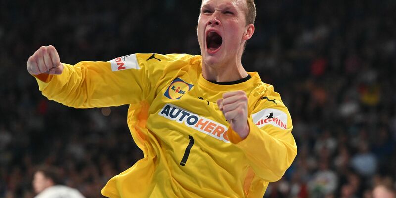 DHB-Keeper David Späth avancierte mit einigen Glanztaten zum Matchwinner. - Foto: Sven Hoppe/dpa