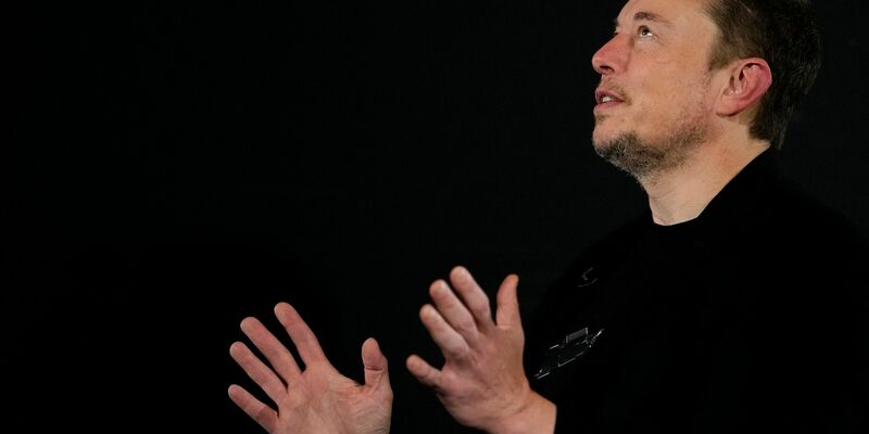 Musk warnt schon seit Jahren, Künstliche Intelligenz könne gefährlich für die Menschheit werden. - Foto: Kirsty Wigglesworth/AP Pool/dpa