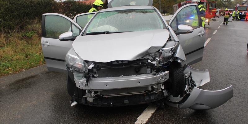 POL-DN: Unfall auf der Kreuzung: Frau schwerverletzt - Foto: presseportal.de