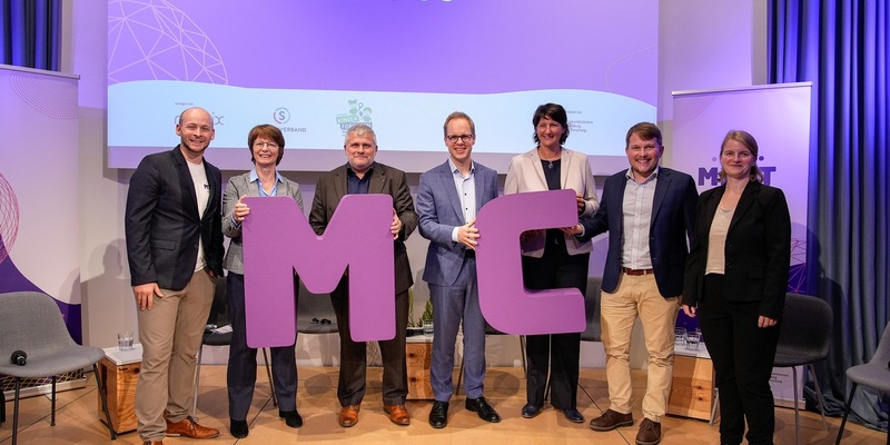 Zentrale Lernplattform für MINT-Bildung MINT-Campus ist online / Kostenfreie digitale Bildungsangebote für alle - Foto: presseportal.de