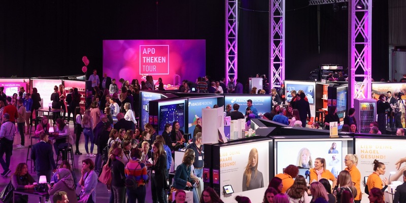 APOTHEKENTOUR-Premiere in Wien begeistert knapp 1.300 Apotheker:innen und PKA - Foto: presseportal.de