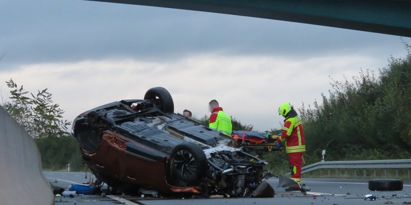 FW-Heiligenhaus: Verletzte Person bei Alleinunfall auf BAB 44 - Foto: presseportal.de
