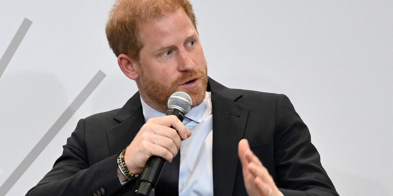 Prinz Harry hat seine royalen Pflichten vor einigen Jahren niedergelegt und lebt inzwischen mit seiner Familie in Kalifornien. - Foto: Evan Agostini/Invision/AP/dpa