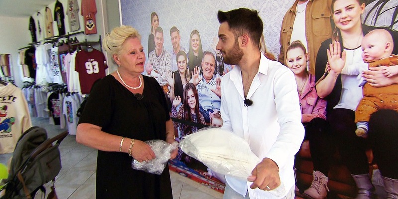 Die Wollnys - Eine schrecklich große Familie: Silvia eröffnet einen Laden in der Türkei - Foto: presseportal.de