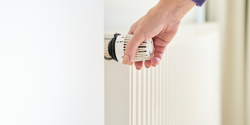 Techem Umfrage: Bewohnende halten sich mit Heizen noch zurück - Foto: presseportal.de