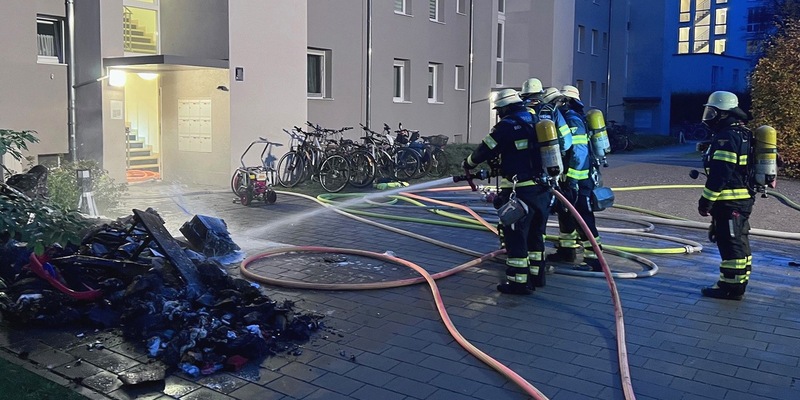 FW-M: Kellerabteil brennt aus (Schwabing) - Foto: presseportal.de