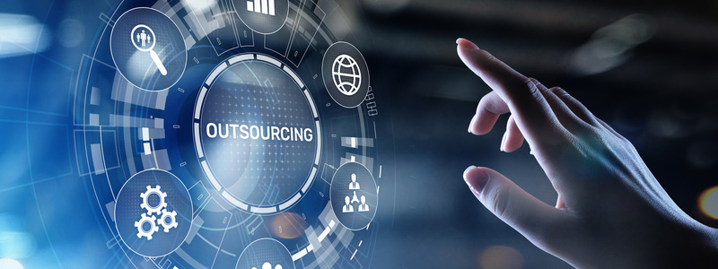 Outsourcing ist eine Möglichkeit für Unternehmen, effizienter zu arbeiten - Foto: Bild: Adobe Stock © WrightStudio