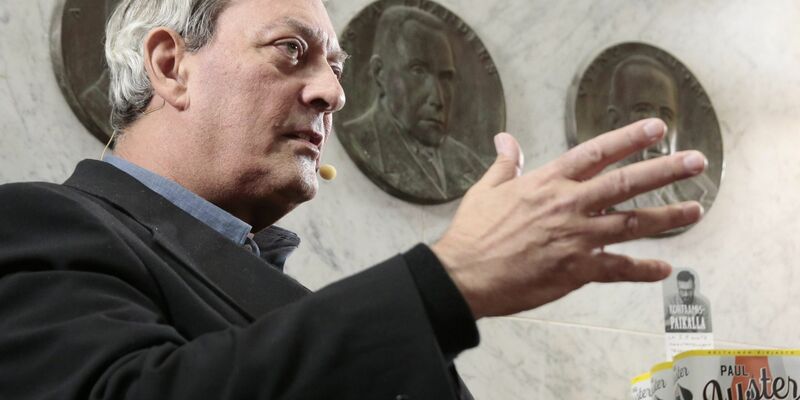 «Schreiben ist für mich kein Akt des freien Willens, es ist eine Frage des Überlebens»: Paul Auster (Archivbild). - Foto: Aleksi Tuomola/Lehtikuva/dpa