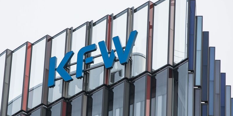 Auch Förderprogramme der KfW-Bank sind von der Haushaltssperre betroffen. - Foto: Frank Rumpenhorst/dpa