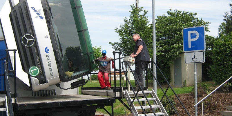 POL-VDMZ: Präventions-Aktion Hat´s geklickt - Foto: presseportal.de