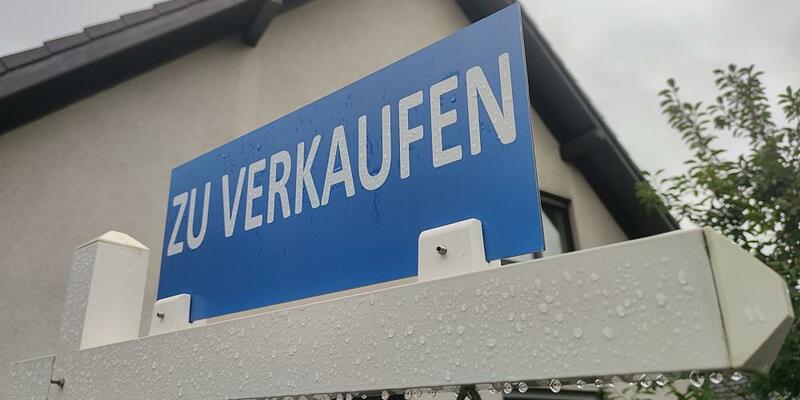 Zu Verkaufen-Schild (Archiv) - Foto: über dts Nachrichtenagentur