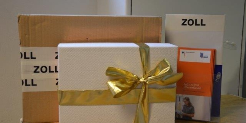 HZA-KI: Black Friday 2023 - Tipps des Zolls gegen Schnäppchenfrust - Foto: presseportal.de