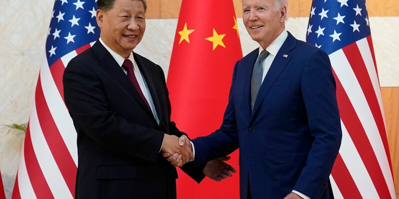 Bereits im vergangenem November kamen US-Präsident Biden und Chinas Staatschef Xi zu einem bilateralem Treffen zusammen. - Foto: Alex Brandon/AP/dpa