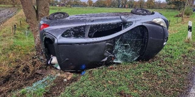POL-OL: ++Apen : Verkehrsunfallflucht mit einer leicht verletzten Unfallbeteiligten++ - Foto: presseportal.de