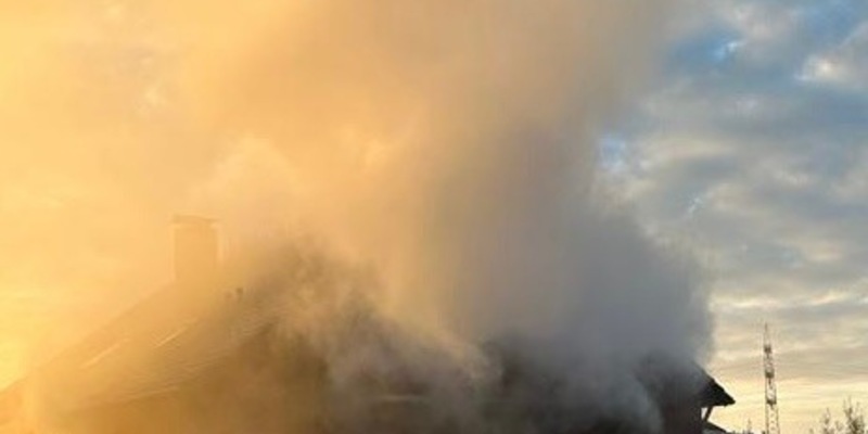 Feuerwehr Kalkar: Wohnungsbrand- Haus unbewohnbar - Foto: presseportal.de