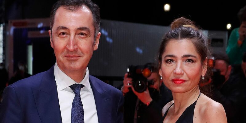 Bundeslandwirtschaftsminister Cem Özdemir und Ehefrau Pia Castro auf der Berlinale 2022. Das Paar hat sich getrennt. - Foto: Gerald Matzka/dpa