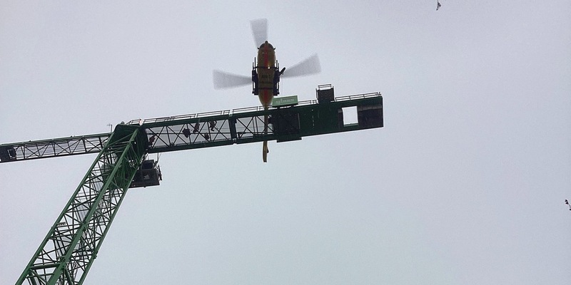 FW-M: Kranführer gerettet (Forstenried) - Foto: presseportal.de