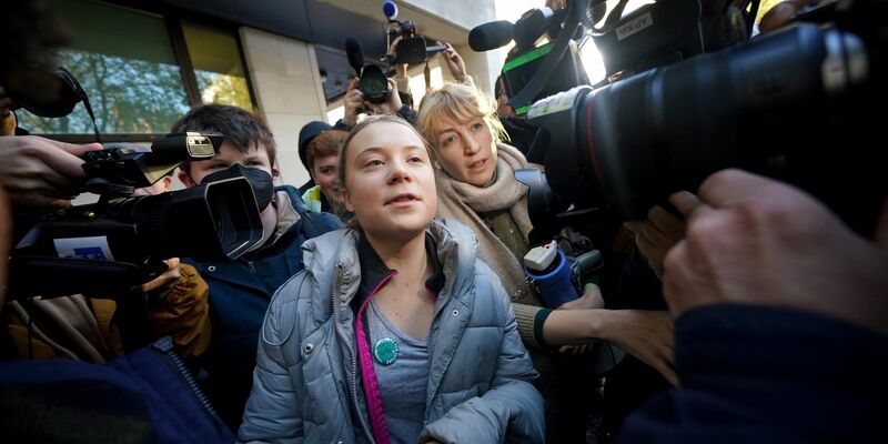 Die schwedische Klimaaktivistin Greta Thunberg  trifft vor dem Westminster Magistrates' Court ein. - Foto: Yui Mok/PA Wire/dpa