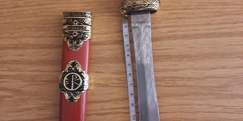 BPOLI MD: 32-Jähriger mit 2,33 Promille hantiert mit Dolch - Foto: presseportal.de