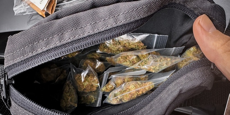 HZA-OL: ZOLL: Kontrolle stößt auf Gegenwehr - Foto: presseportal.de