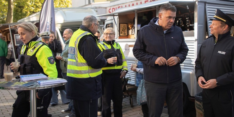 POL-UN: Werne - Ungefiltert - auf ein Gespräch mit der Polizei - Foto: presseportal.de