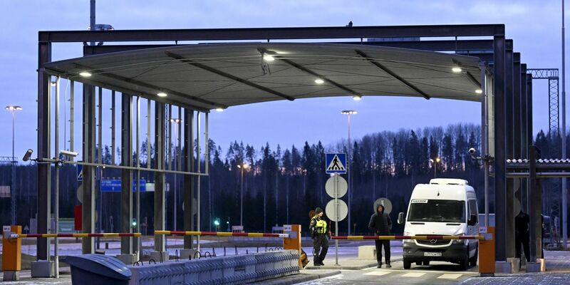 Die Grenzstation Nuijamaa zwischen Russland und Finnland. - Foto: Vesa Moilanen/Lehtikuva/dpa