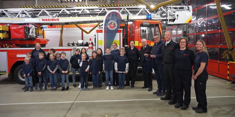 FW-Heiligenhaus: Ein etwas anderer Übungsdienst für die Blaulichtbande - Foto: presseportal.de