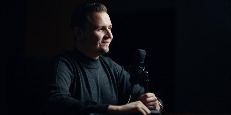 Charisma durch die Stimme erzeugen - Experte gibt 3 Tipps, die jeder im Berufsleben für sich nutzen kann - Foto: presseportal.de