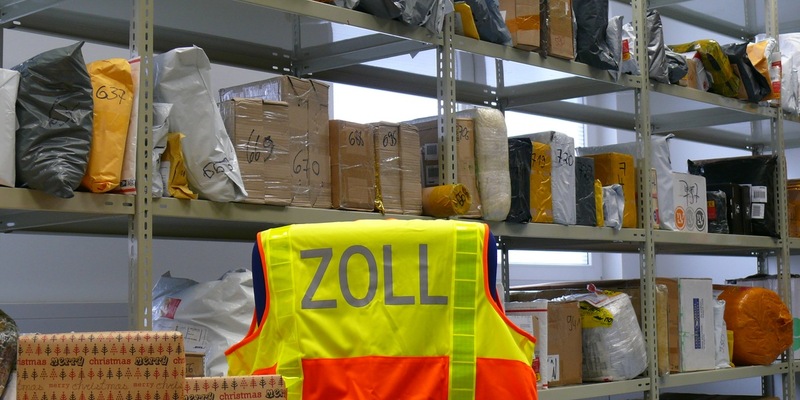 HZA-DO: Weihnachten und Black Friday: Wichtige Hinweise des Zolls zu Bestellungen und Geschenken aus dem Ausland - Foto: presseportal.de