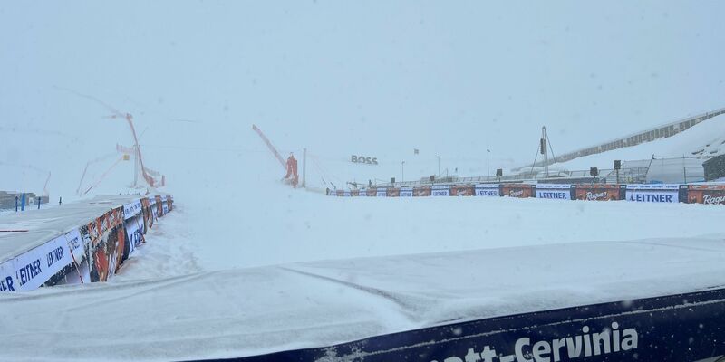 Die erste Matterhorn-Abfahrt der Frauen musste abgesagt werden. - Foto: Manuel Schwarz/dpa
