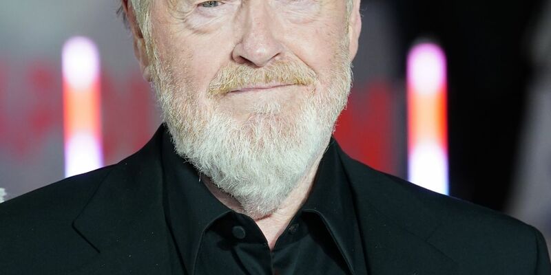 Regisseur Ridley Scott bei der Premiere seines Films «Napoleon» in London. - Foto: Ian West/PA Wire/dpa