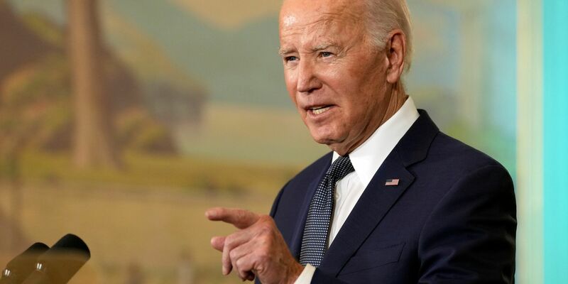 «Im Laufe unserer Karriere waren wir uns oft nicht einig. Und oft stark», sagt US-Präsident Joe Biden über Henry Kissinger. - Foto: Doug Mills/Pool The New York Times/AP/dpa