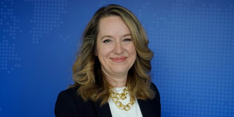 Die neue Chefin der UN-Organisation für Migration (IOM), Amy Pope, besucht Berlin. - Foto: Christiane Oelrich/dpa