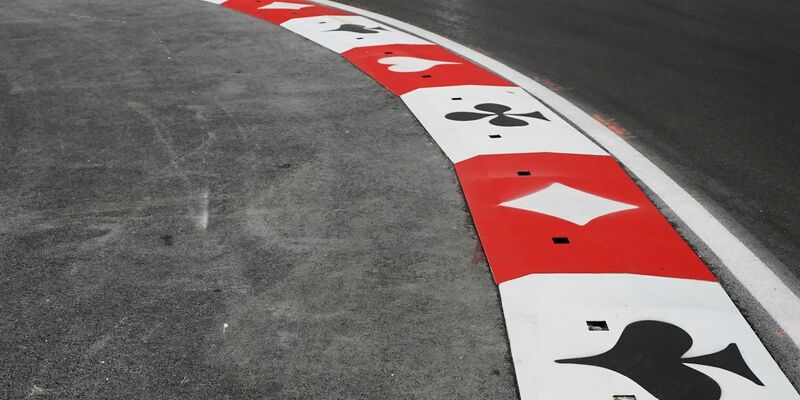 Das Auftakttraining in Las Vegas wurde nach wenigen Minuten abgebrochen. - Foto: Darron Cummings/AP/dpa