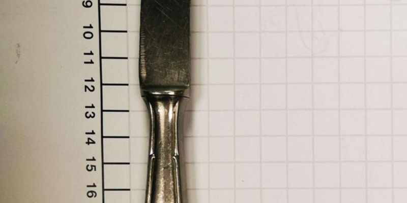 BPOL NRW: Bundespolizei findet manipuliertes Messer bei 38-Jährigem auf - Foto: presseportal.de