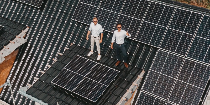 Lukas Linthout & Konstantin Tuludis von der Voltpol GmbH: Weshalb so viele Anbieter in der Energiebranche aus dem Boden schießen - Foto: presseportal.de