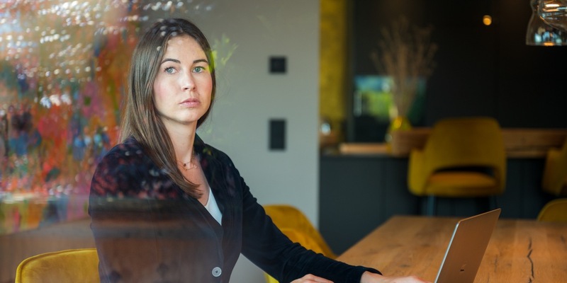 Im Beruf konzentriert und fit bleiben: Leistungssportlerin verrät, wie Schlaf die eigene Leistung verbessert - Foto: presseportal.de