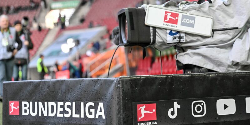 Die Vorbereitungen für den Verkauf der Medienrechte der Fußball-Bundesliga laufen auf Hochtouren. - Foto: Harry Langer/dpa