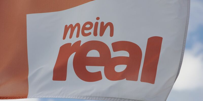 Die Warenhauskette Mein Real befindet sich in Insolvenz in Eigenverwaltung. - Foto: Matthias Bein/dpa