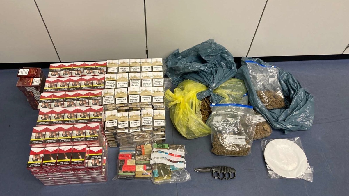 POL-E: Essen: Netzwerkpartnerschaft: Stadt und Polizei kontrollieren Hotel und finden Drogen, Munition sowie unversteuerte Zigaretten - Foto: presseportal.de