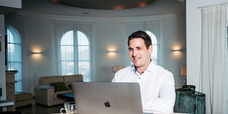 Von der Führungskraft zur erfolgreichen Selbstständigkeit - Andreas Klar klärt auf - Foto: presseportal.de