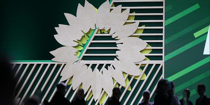 Grünen-Logo auf Parteitag (Archiv) - Foto: über dts Nachrichtenagentur