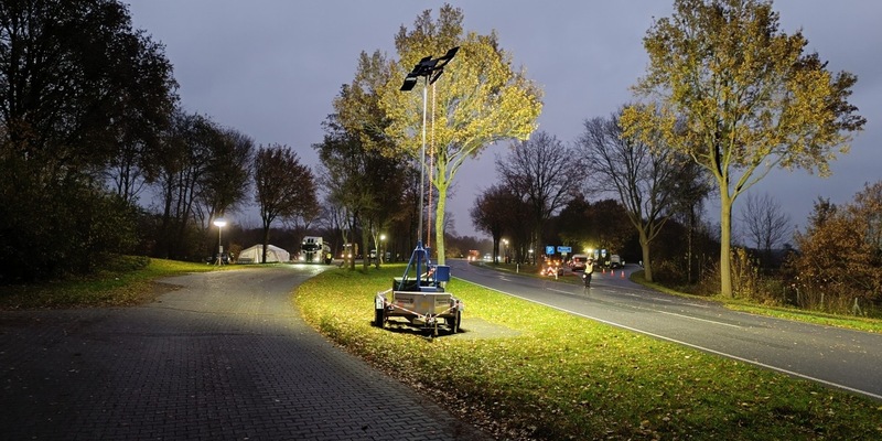 POL-EL: PK Papenburg / PK Friesoythe - Großkontrolle auf der B401 - Foto: presseportal.de