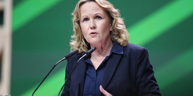 Steffi Lemke beim Grünen-Parteitag 2023 in Karlsruhe - Foto: über dts Nachrichtenagentur