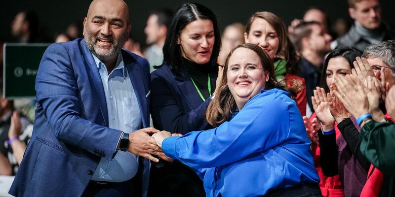 Bleiben die Vorsitzenden von Bündnis 90/Die Grünen: Omid Nouripour und Ricarda Lang. - Foto: Kay Nietfeld/dpa