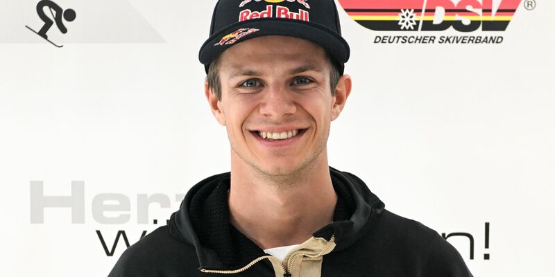 Skispringer Andreas Wellinger zeigt sich zum Saisonstart in Bestform. - Foto: Jens Niering/dpa