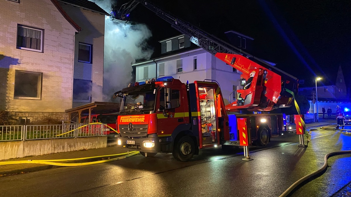 POL-NOM: Brand eines Zweifamilienhauses - Foto: presseportal.de