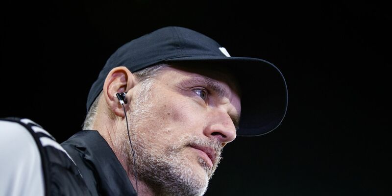 Münchens Trainer Thomas Tuchel klagt über die zu hohe Belastung internationaler Top-Spieler. - Foto: Rolf Vennenbernd/dpa