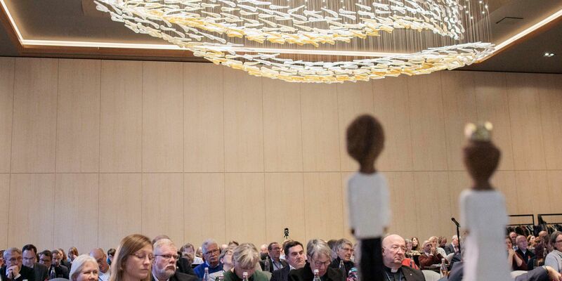 Delegierte der Vollversammlung des Zentralkomitees der deutschen Katholiken (ZDK). - Foto: Carsten Koall/dpa