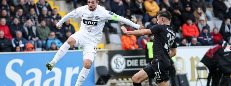 Elversberg mit Luca Schnellbacher (l) setzte sich gegen den SC Paderborn durch. - Foto: Elyxandro Cegarra Gomez/Defodi I/DeFodi Images/dpa